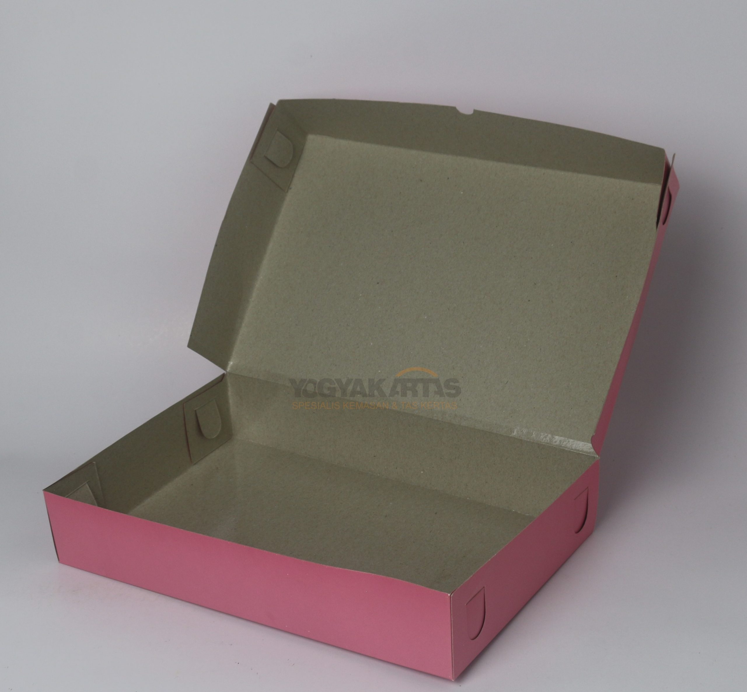 Dus-Donat-4-scaled-2.jpg